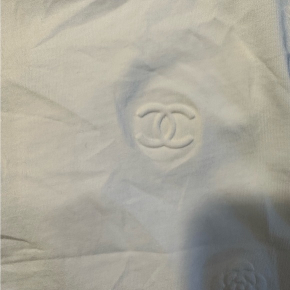 Chanel t-shirt embossed white small - Picture 7 of 11